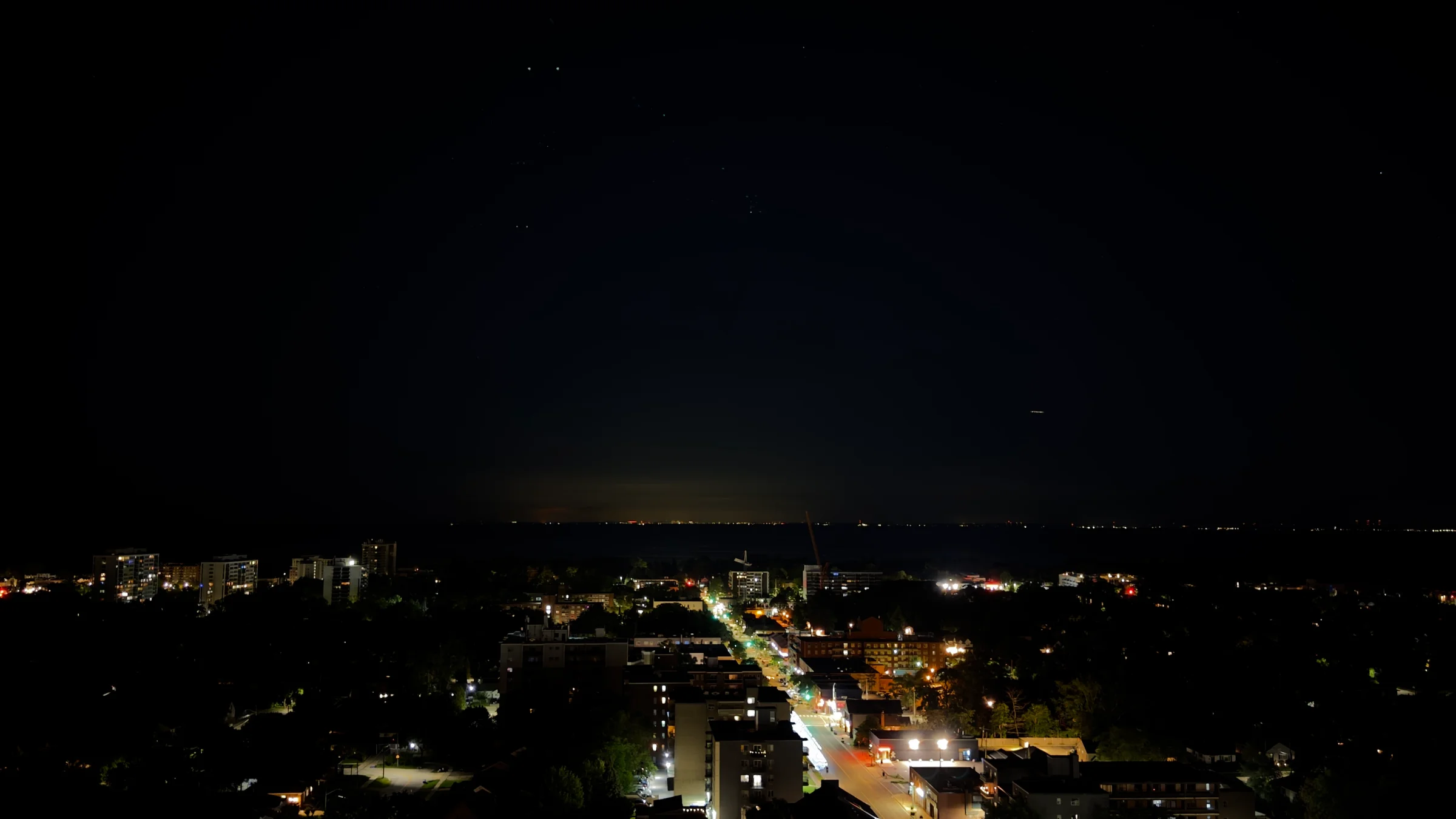 Managed to catch a glimpse of the Lunar Eclipse this evening I believe we had 96.2% coverage - making this the best lunar eclipse to witness (2 of 4)